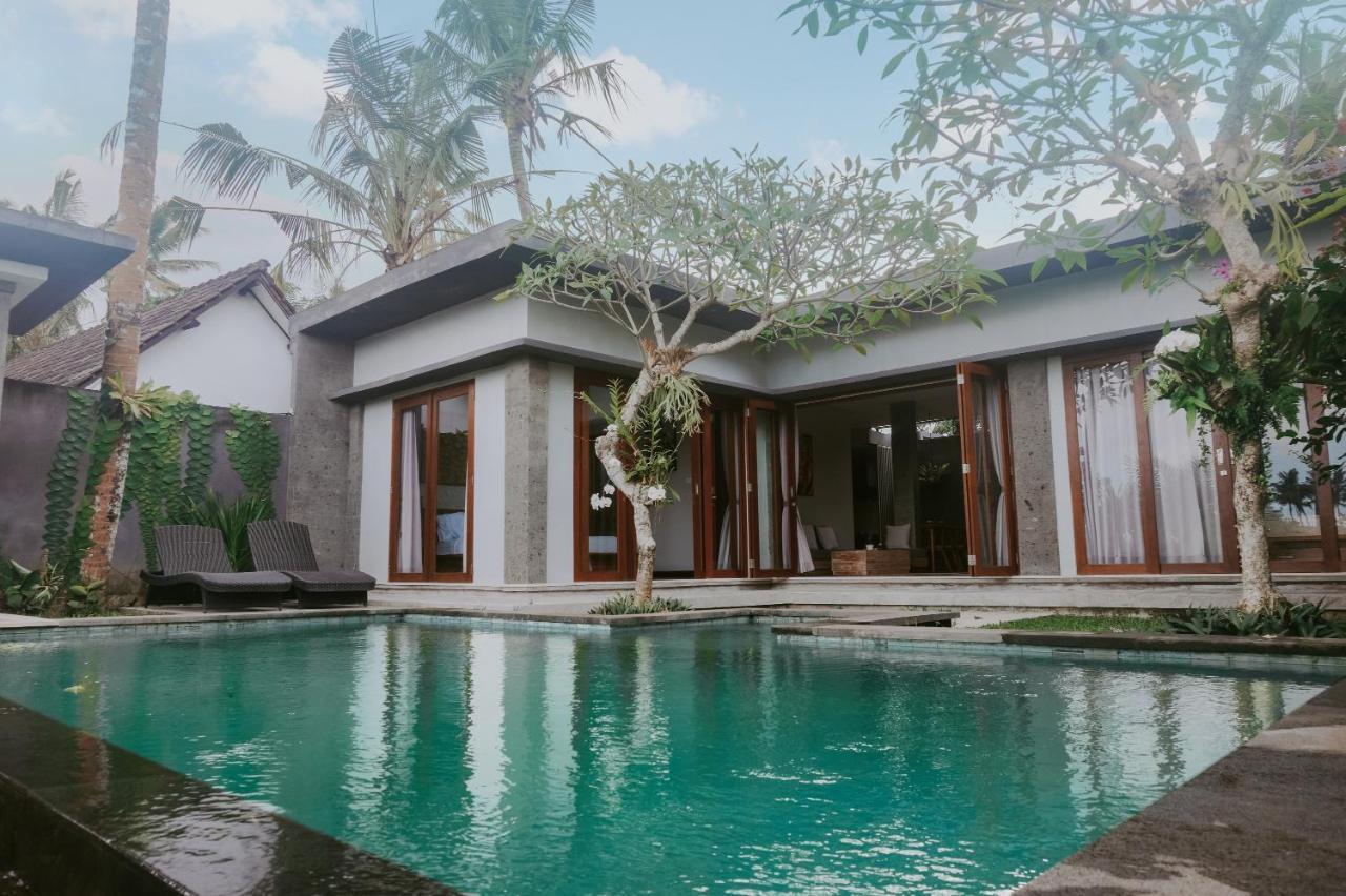 Anggira Villa Ubud ภายนอก รูปภาพ