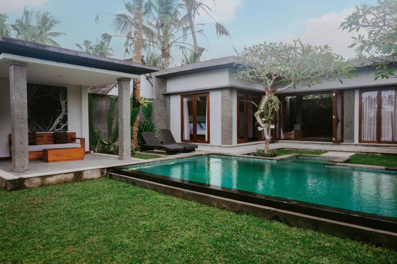 Anggira Villa Ubud ภายนอก รูปภาพ